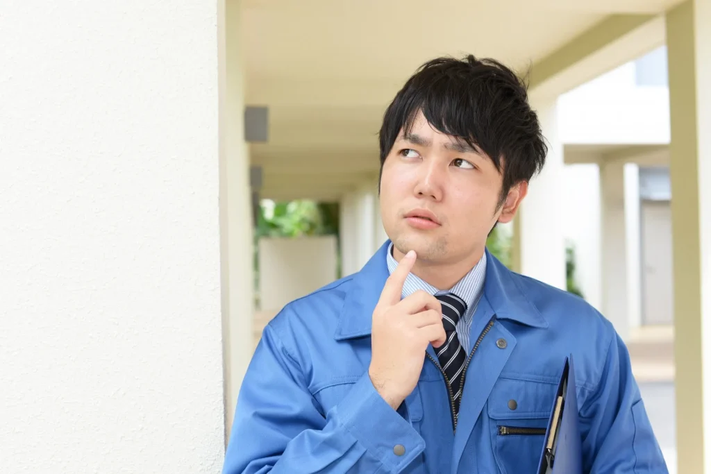 スリット加工とは？主な種類や用途、メリットと注意点を解説